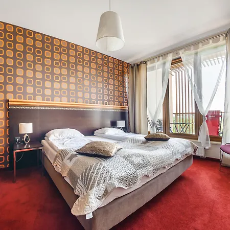 Olympic Park I, Sun & Snow